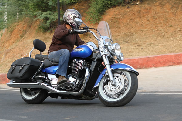 Triumph Thunderbird LT review, test ride