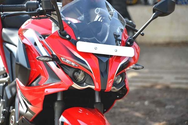 2015 Bajaj Pulsar RS 200 review, test ride