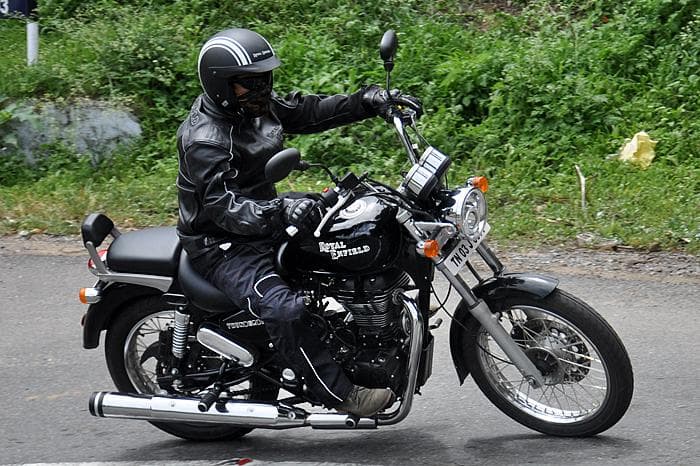 Royal Enfield Thunderbird 500 video review