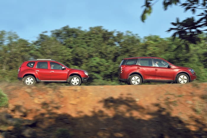 Renault Duster vs Mahindra XUV500