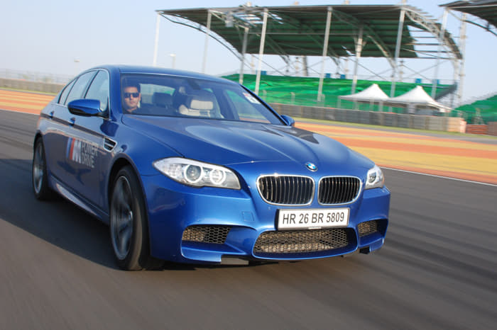 BMW M5 video review