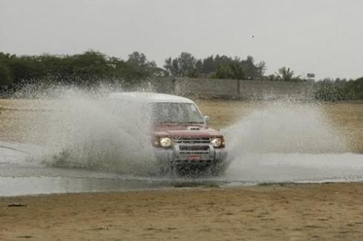 Mitsubishi Pajero SFX Mitsubishi Pajero SFX