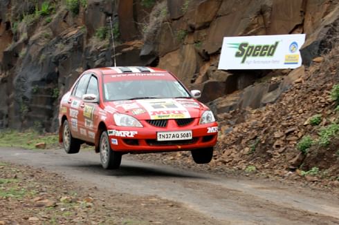 Gill takes top spot in Nashik
