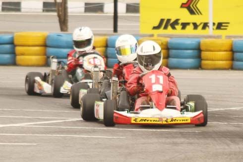 Chittesh, Mainis emerge champs