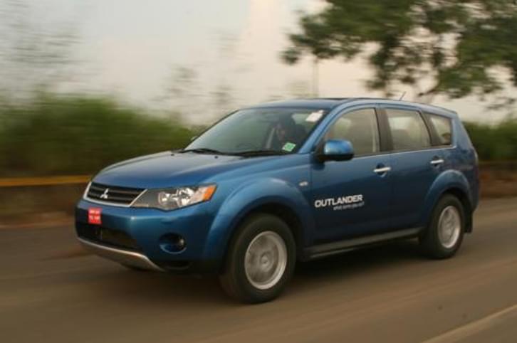 Mitsubishi Outlander 2.4 MIVEC (Old) Mitsubishi Outlander 2.4 MIVEC (Old)