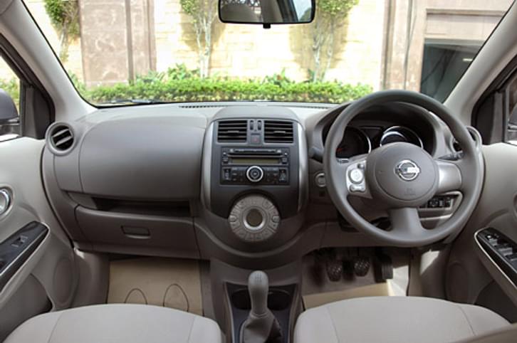 Nissan Sunny review, test drive Nissan Sunny review, test drive