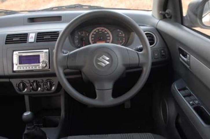 Maruti Swift VDi ABS (old) Maruti Swift VDi ABS (old)