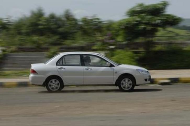 Mitsubishi Cedia LPG Mitsubishi Cedia LPG
