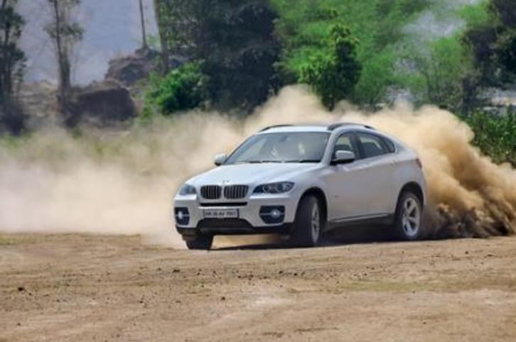 BMW X6 XDrive 50i BMW X6 XDrive 50i