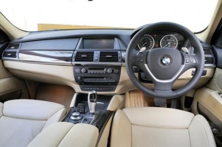 BMW X6 XDrive 50i BMW X6 XDrive 50i