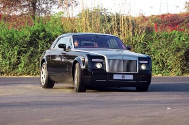 Rolls Royce Phantom Coupe (Old) Rolls Royce Phantom Coupe (Old)