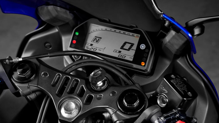Yamaha R3: new vs old