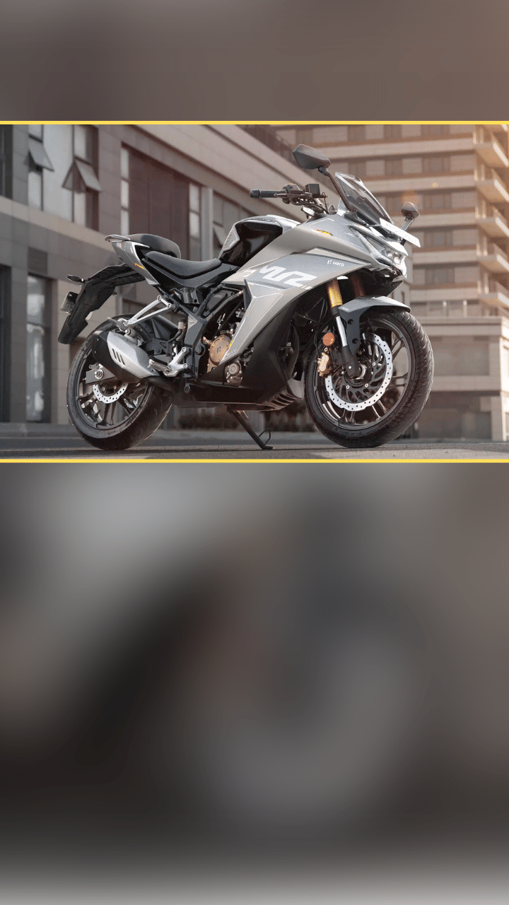 Hero Karizma XMR updated with USD fork and 4.2-inch TFT in pictures, price, colours