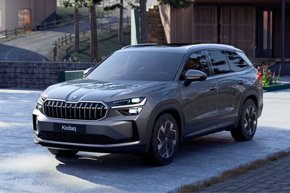 I currently own an X5 (2022), an E-Class (2014), and an i20 (2021). I need to replace the i20 because the E-Class is too old for highway driving and the i20 isn’t comfortable for my family. My...