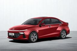 Hyundai Verna Color Fiery Red