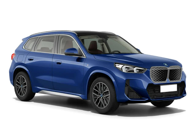 BMW iX1 LWB