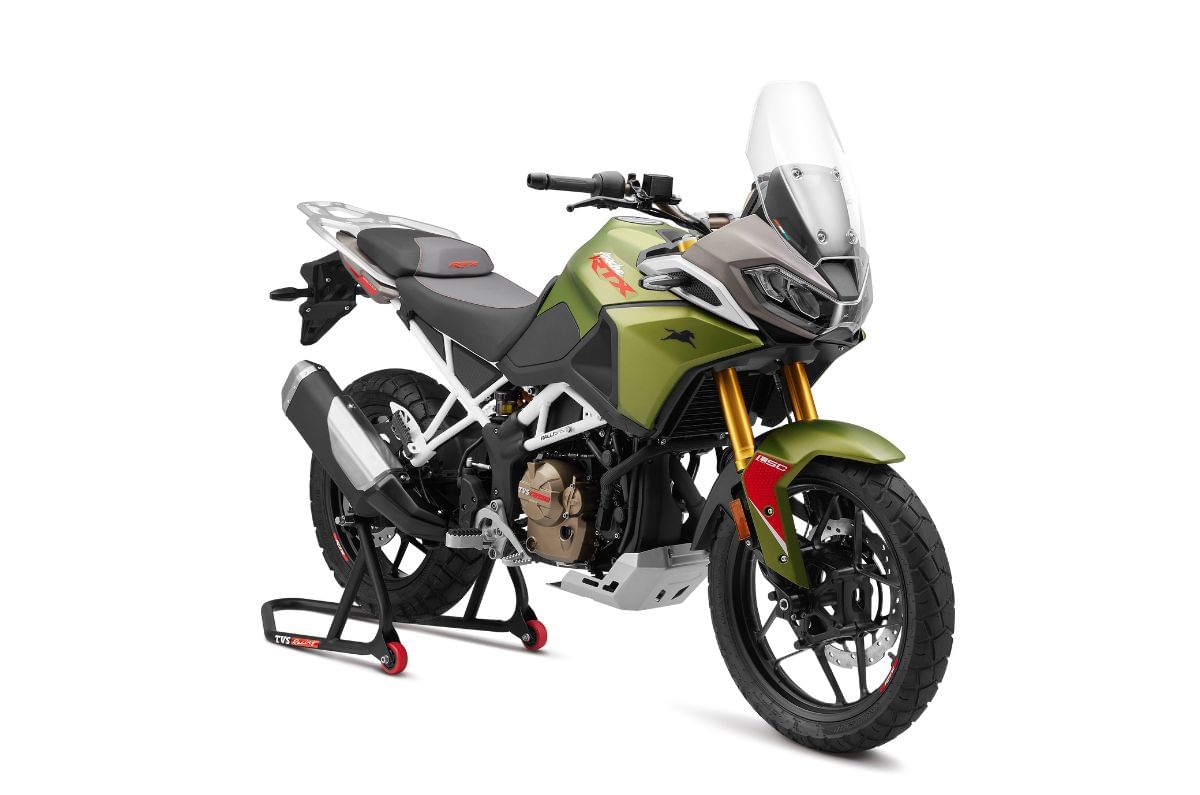 Latest Image of TVS Apache RTX 300