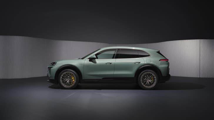 Porsche Cayenne Electric